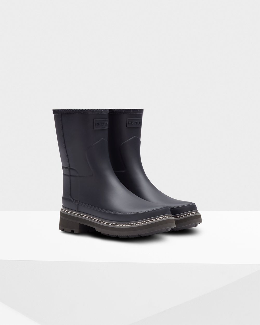 Galochas Curtas Hunter Feminina Azul Marinho - Refined Stitch Detail - 04SIDOGPH